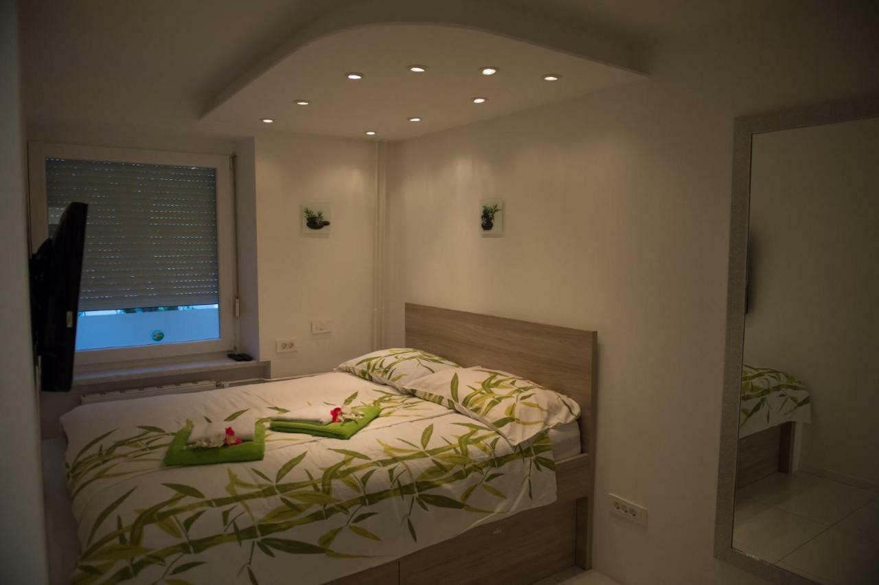 First Floor Flat (Adults Only) Liubliana Exterior foto